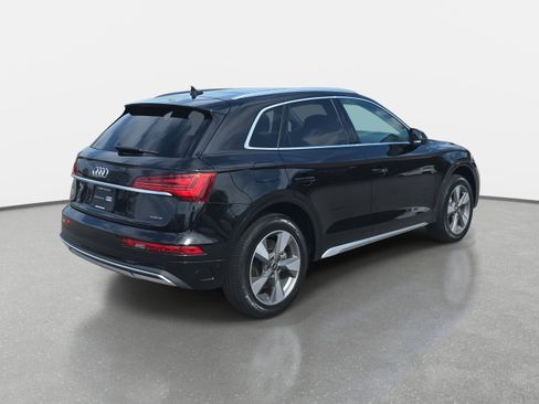 Certified 2023 Audi Q5 2.0T Premium w/ Convenience Package image 5