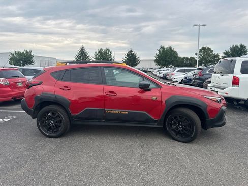 Used 2024 Subaru Crosstrek 2.5i Wilderness w/ Crosstrek Mirror Package AWD/4WD image 14