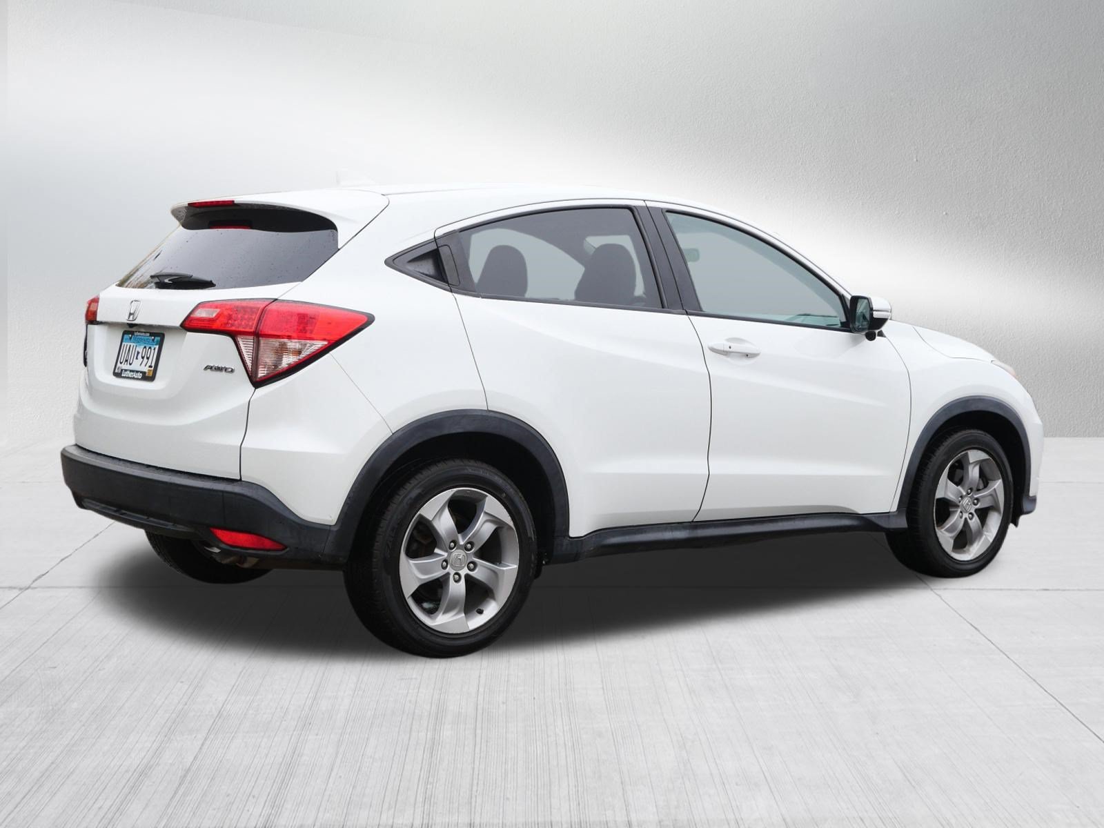 Used 2016 Honda HR-V EX image 7