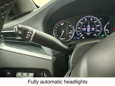 Used 2023 Buick Enclave Premium AWD/4WD image 40