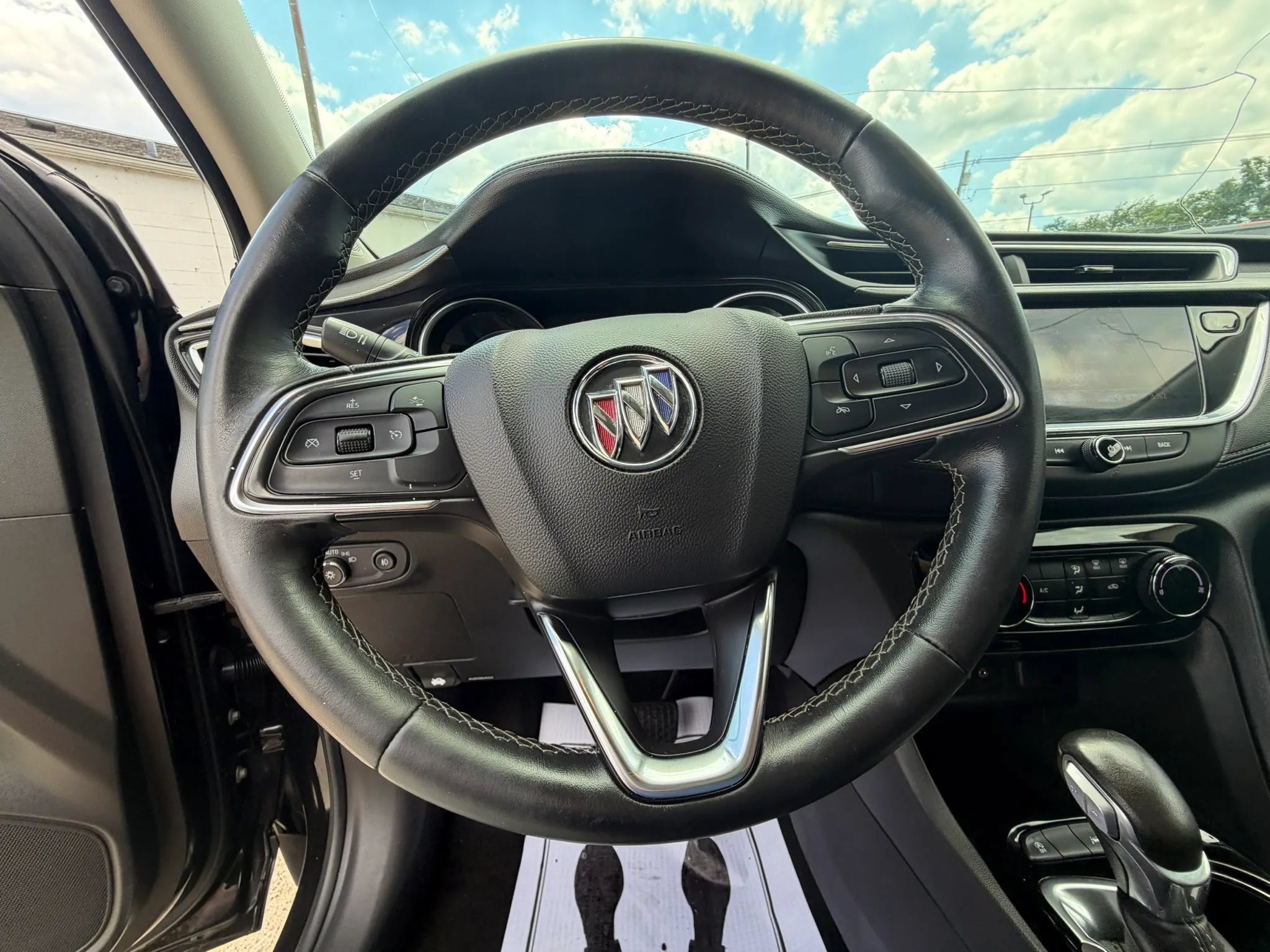 Used 2021 Buick Encore GX Preferred FWD image 19