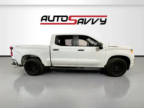 Used 2024 Chevrolet Silverado 1500 Custom w/ Turbomax Blackout Package image 8