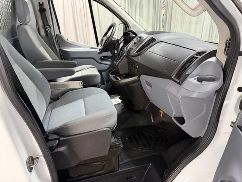 Used 2015 Ford Transit 250 130 Low Roof RWD image 10