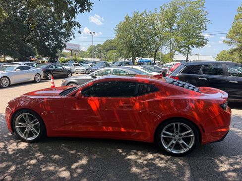 Used 2019 Chevrolet Camaro LT w/ RS Package RWD image 9