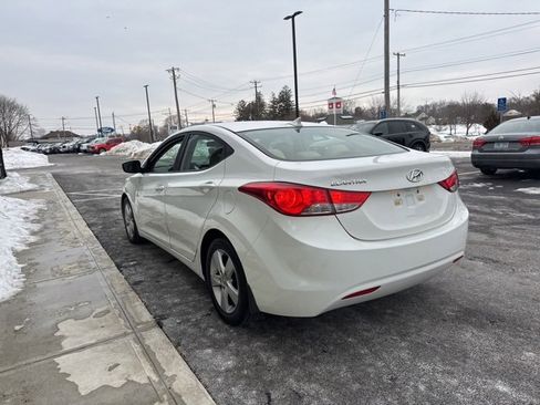Used 2013 Hyundai Elantra GLS w/ Preferred Pkg image 5
