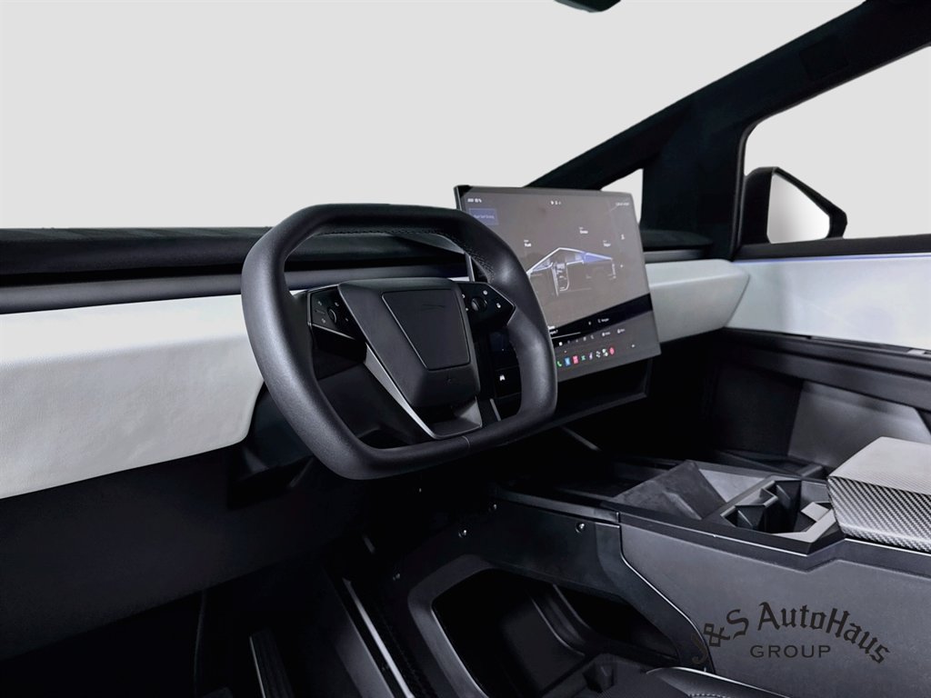 Used 2024 Tesla Cybertruck Cyberbeast AWD/4WD image 9