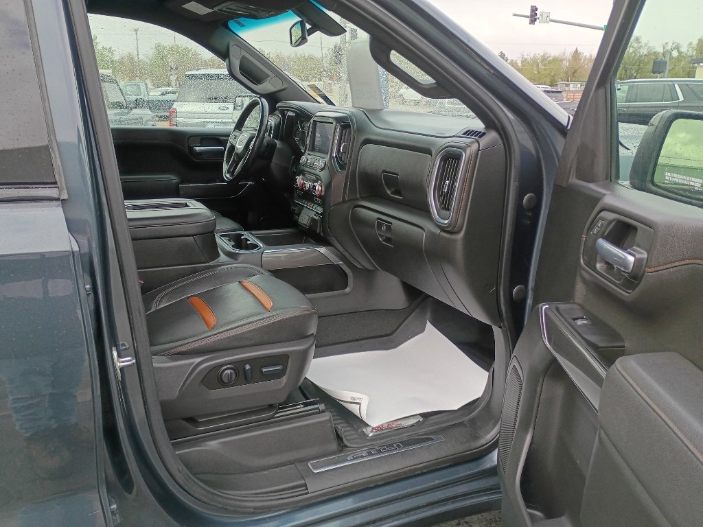 Used 2022 GMC Sierra 1500 AT4 AWD/4WD image 10