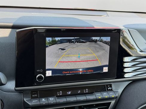 Used 2025 Toyota Camry LE FWD image 26