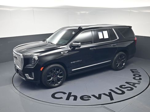 Used 2023 GMC Yukon Denali w/ Advanced Technology Package image 30