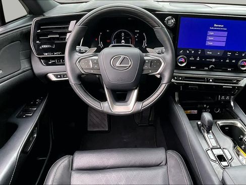 Used 2024 Lexus RX 350 FWD w/ Convenience Package image 6