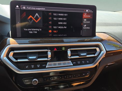 Certified 2024 BMW X3 sDrive30i w/ Premium Package w/ZPA image 33