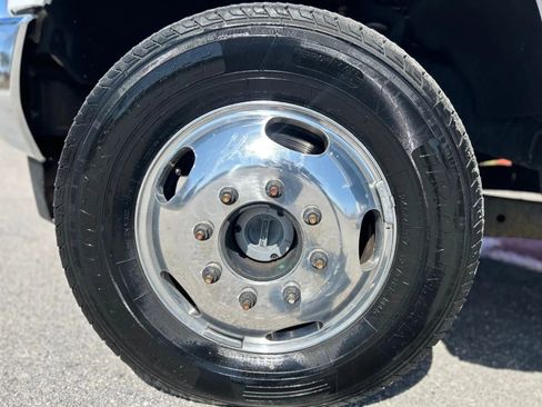 Used 2019 Ford F350 XL w/ STX Appearance Package AWD/4WD image 11