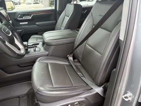 Used 2024 GMC Sierra 1500 Denali w/ Denali Reserve Package AWD/4WD image 10