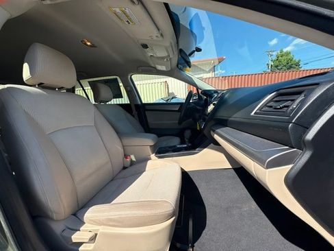 Used 2016 Subaru Outback 2.5i Premium AWD/4WD image 13