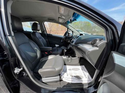 Used 2015 Chevrolet Spark LT image 13