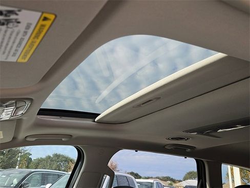 New 2025 Kia Telluride EX image 31