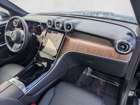 Certified 2026 Mercedes-Benz GLC 300 image 22