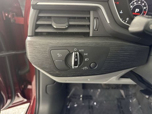 Used 2018 Audi A4 2.0T allroad Premium Plus image 21