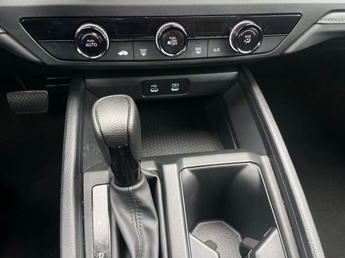 Certified 2025 Honda Accord LX image 18