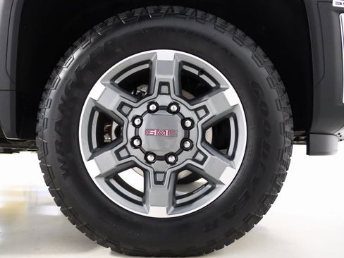 Used 2025 GMC Sierra 3500 SLT w/ SLT Premium Package image 91