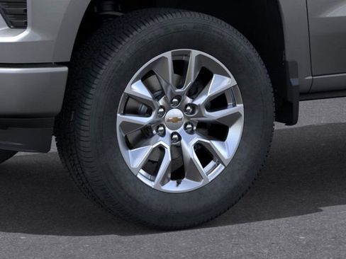 New 2025 Chevrolet Silverado 1500 Custom image 9