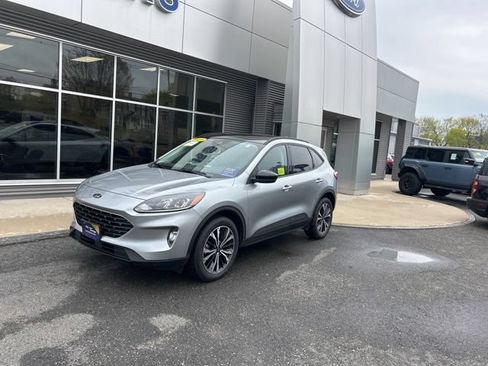 Certified 2022 Ford Escape SEL w/ SEL Stealth AWD Package image 2