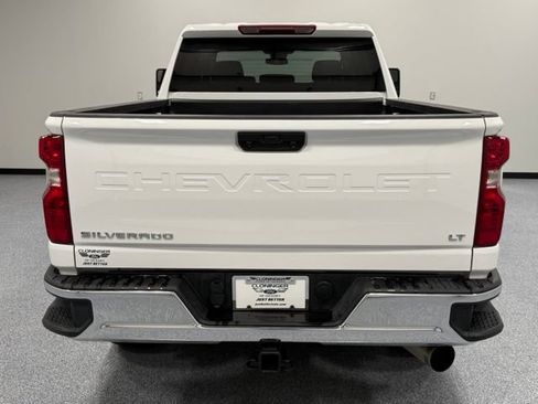 Used 2025 Chevrolet Silverado 2500 LT w/ Convenience Package AWD/4WD image 10
