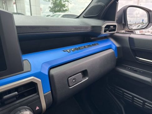 Used 2024 Toyota Tacoma TRD Off-Road w/ TRD Off Road Upgrade Package image 32