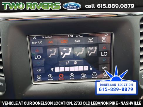 Used 2018 Jeep Grand Cherokee Laredo AWD/4WD image 27