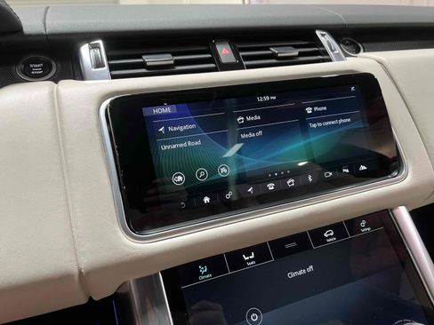 Used 2021 Land Rover Range Rover Sport HSE Dynamic image 6