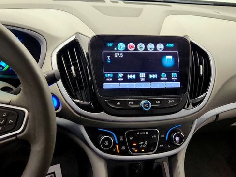 Used 2017 Chevrolet Volt LT w/ Comfort Package image 17