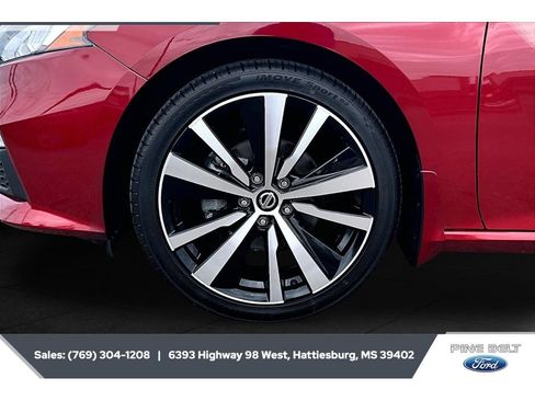 Used 2022 Nissan Altima 2.5 SR FWD image 7