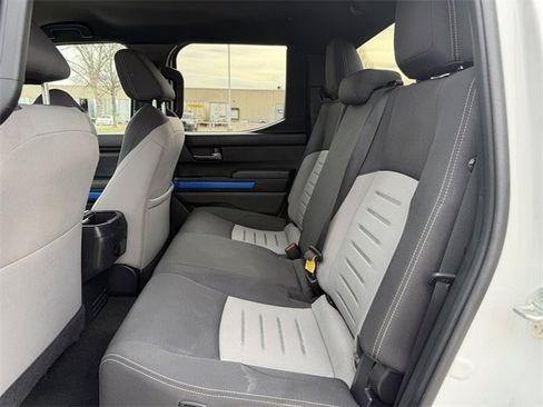 Used 2024 Toyota Tacoma TRD Sport image 34