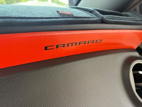 Used 2011 Chevrolet Camaro LS RWD image 27