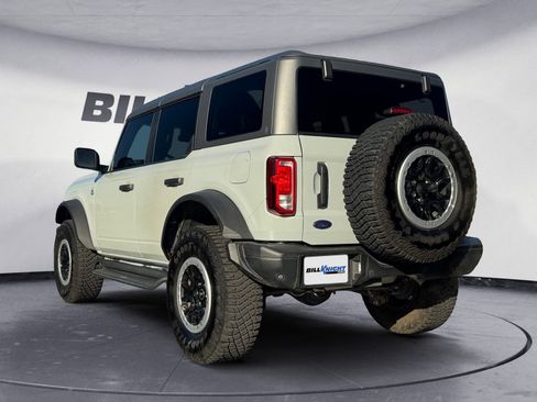 Used 2024 Ford Bronco Black Diamond w/ Sasquatch Package image 3