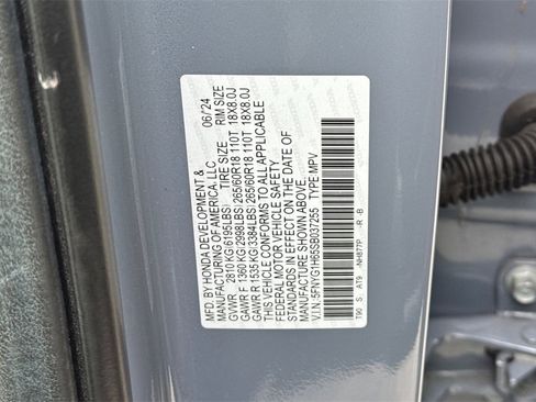 Certified 2025 Honda Pilot TrailSport image 38