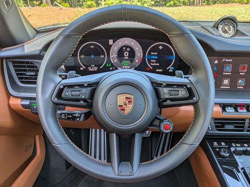 Certified 2025 Porsche 911 Targa 4 GTS AWD/4WD image 8