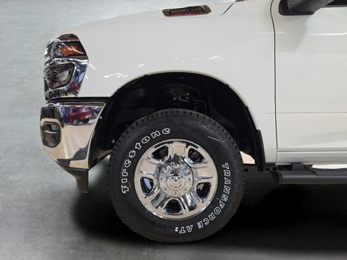 New 2026 RAM 2500 Tradesman AWD/4WD image 24