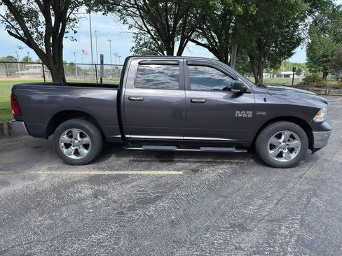 Used 2017 RAM 1500 Big Horn AWD/4WD image 8