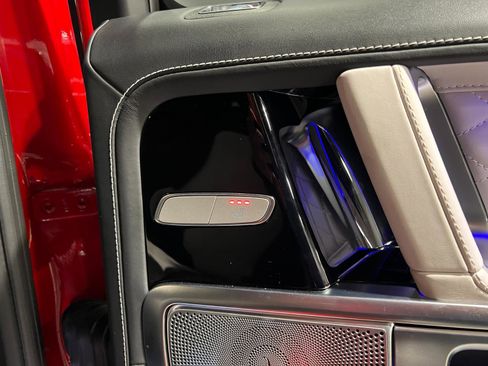 Used 2021 Mercedes-Benz G 550 G 550 image 42