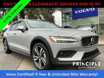 Certified 2025 Volvo V60 B5 Cross Country Plus