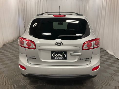 Used 2011 Hyundai Santa Fe GLS image 3