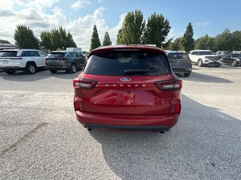 Used 2023 Ford Escape ST-Line w/ Tech Pack #1 FWD image 6