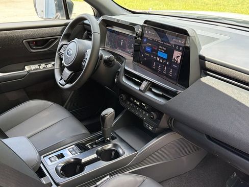 Certified 2026 Subaru Outback Premium AWD/4WD image 9