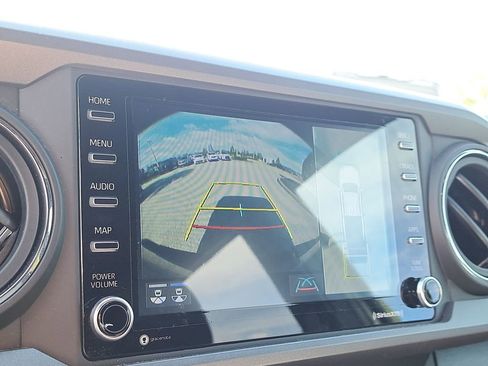 Certified 2023 Toyota Tacoma TRD Sport image 22