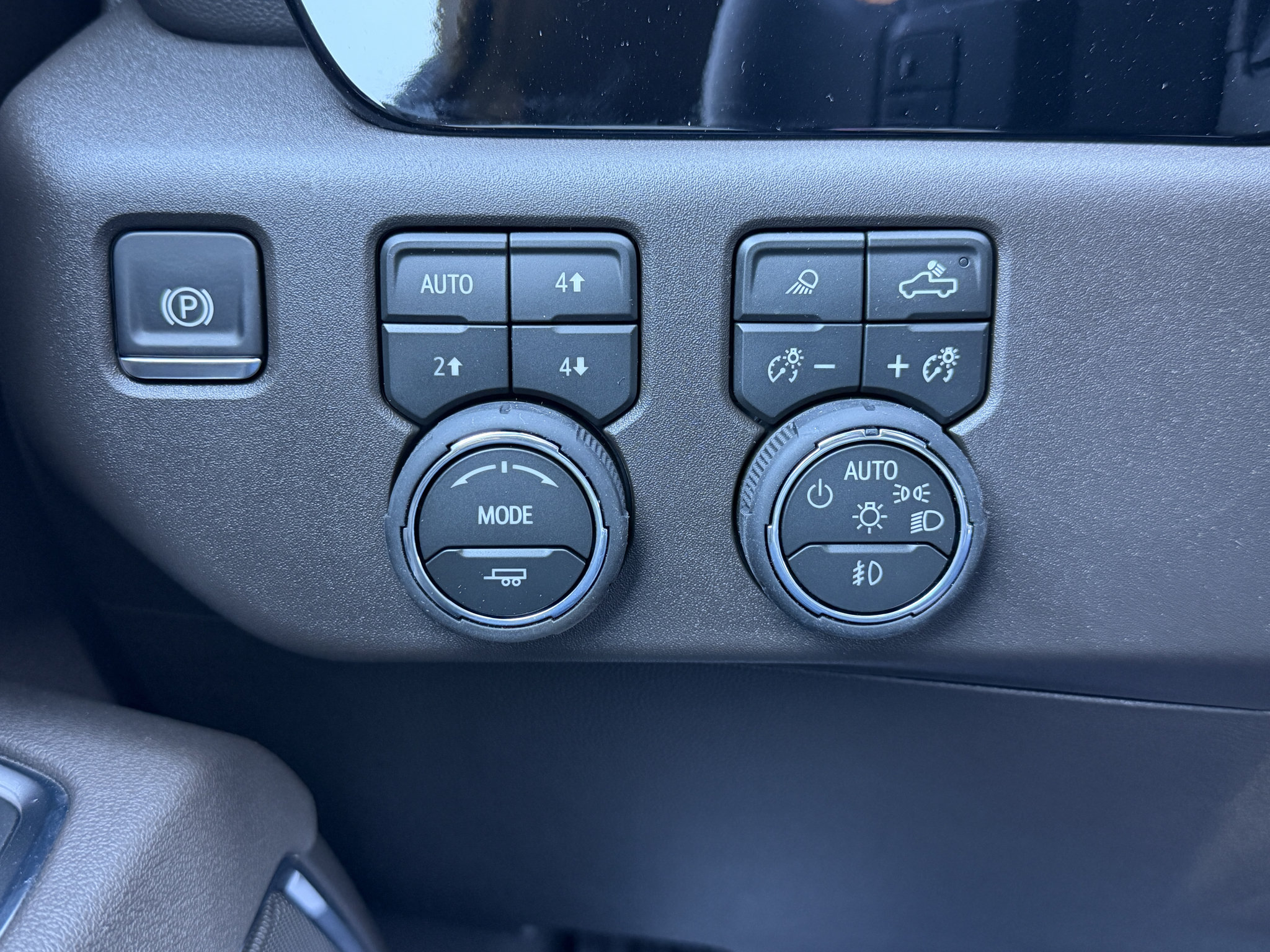 New 2026 Chevrolet Silverado 1500 RST w/ Safety Package AWD/4WD image 5