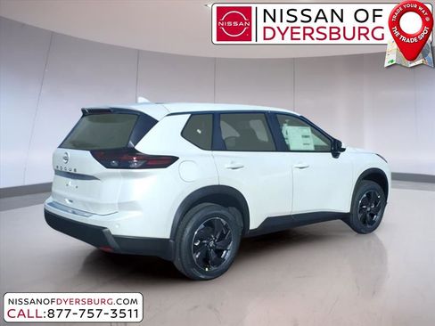 New 2026 Nissan Rogue SV image 3