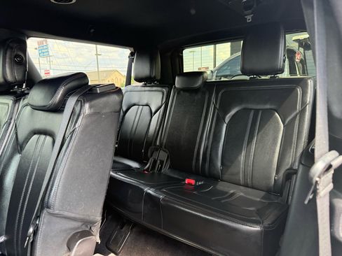 Used 2019 Ford Expedition Max Limited image 15