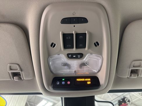 Used 2023 Buick Encore GX Essence w/ Advanced Technology Package image 27