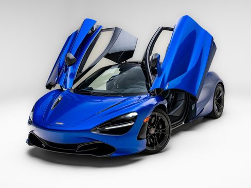 Used 2018 McLaren 720S Performance RWD image 20